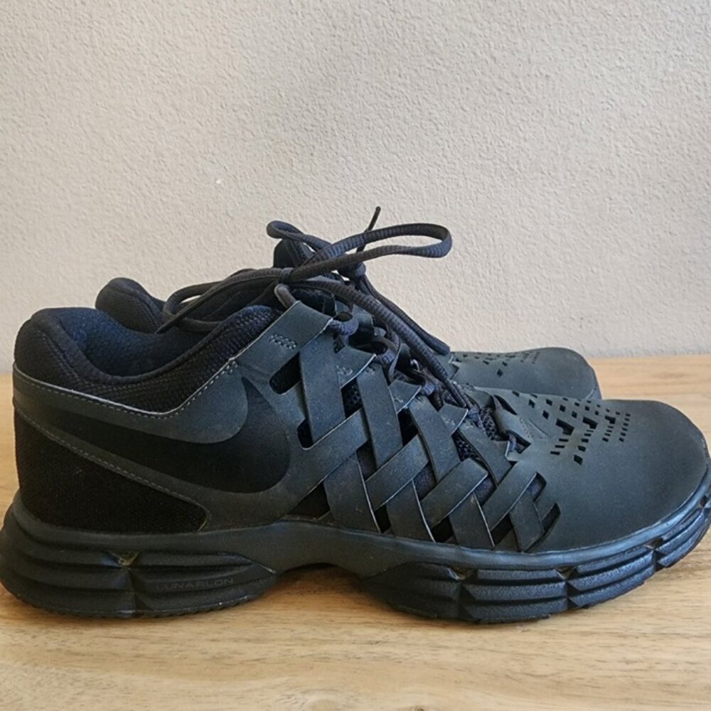 Nike Lunar Fingertrap TR Shoes Mens Size 11 Black Training Sneakers 898066-010